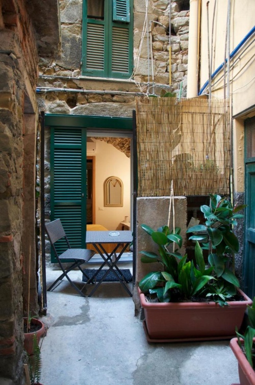 IN CENTRO image 20