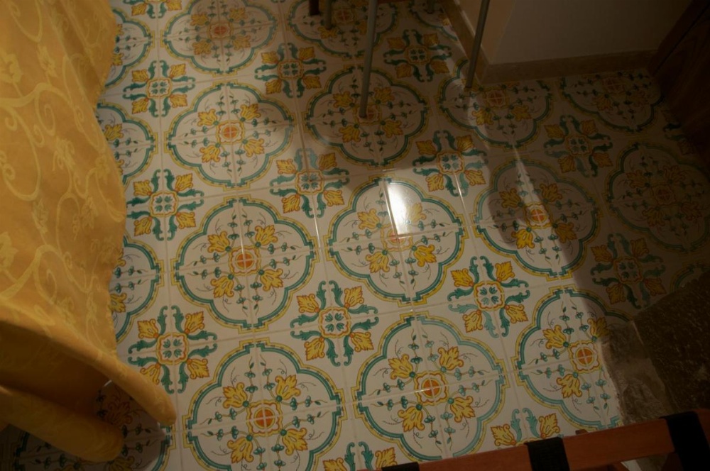 IN CENTRO Image 22